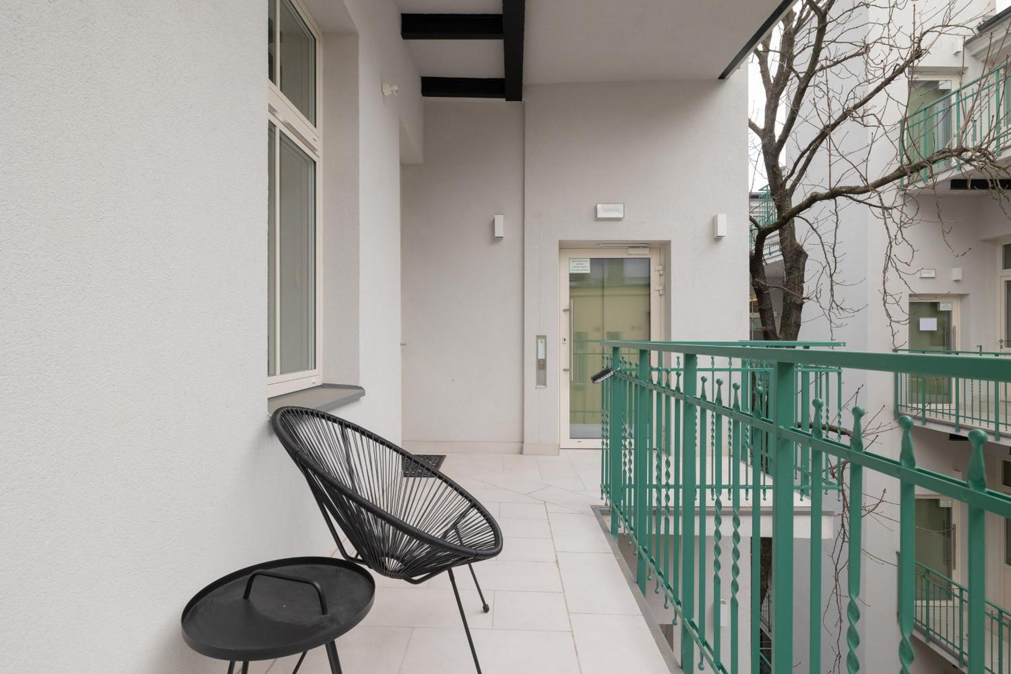 Apartment Cosy With Air Conditioning By Renters Krakau